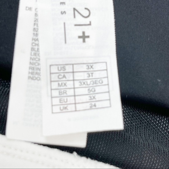 FOREVER 21+ Women’s Plus Size Swim Bottom Black White High Waist Modest - Picture 8 of 9